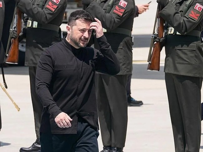2 saat 40 dakikalık zirve... Cumhurbaşkanı Erdoğan ile Zelenskiy görüşmesi sona erdi! Açıklama bekleniyor - Resim : 3