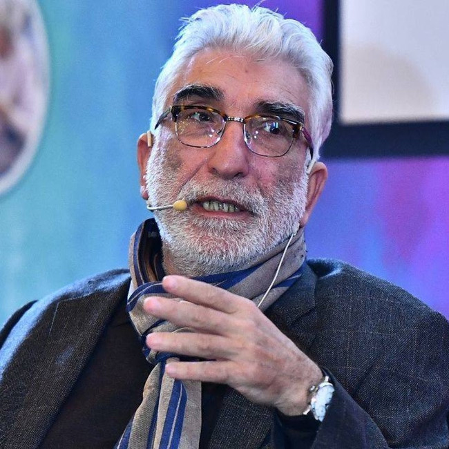 Akasya Durağı'nın Osman Ağa'sı ünlü oyuncu Cezmi Baskın 'dan Fazilet Onat'ın taciz iddialarına yanıt: Ankara galasındada kendisi yoktu! - Resim : 2