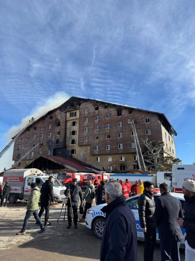 "Otel müdürü 'kimseyi uyandırmayın' dedi" Grand Kartal çalışanı Tuni Urhan'ın açıklamaları pes dedirtti! - Resim : 2