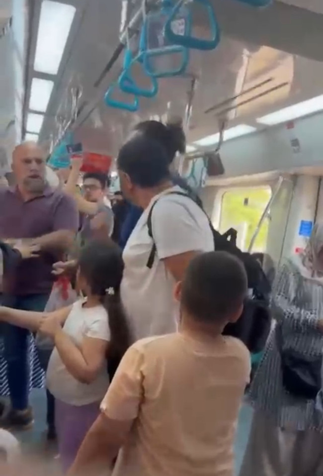 Marmaray'daki darp skandalında görgü tanığı gazeteci olayın bilinmeyen yüzünü anlattı! "Mesele görüntüden ibaret değil" - Resim : 2