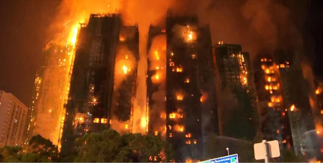 8 apartmanlık sitede ölüm zinciri! Hong Kong’daki yangında can kaybı 128’e çıktı: Skandal ihmaller ortaya çıktı! - Resim : 4