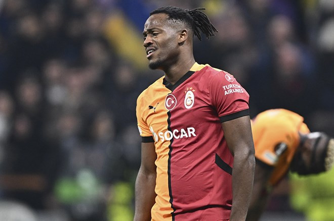 Galatasaray elinin tersiyle itti: İki yıldıza Premier Lig'den tam 30 milyon euroluk çılgın teklif! - Resim : 2
