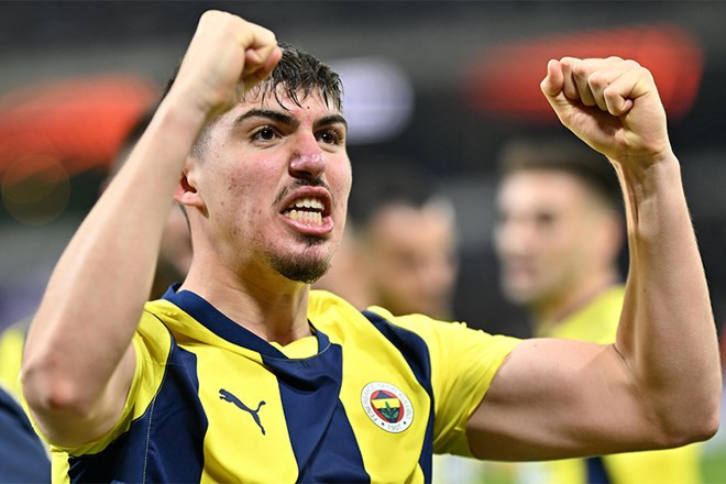 İngilizler şaşkın: Jose Mourinho, Yusuf Akçiçek'le intikamını aldı!