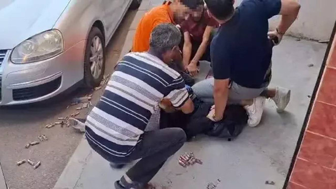2 polisi şehit etmişti! Saldırgan atış talimi yapmış, patlayıcı videoları izlemiş - Resim : 3