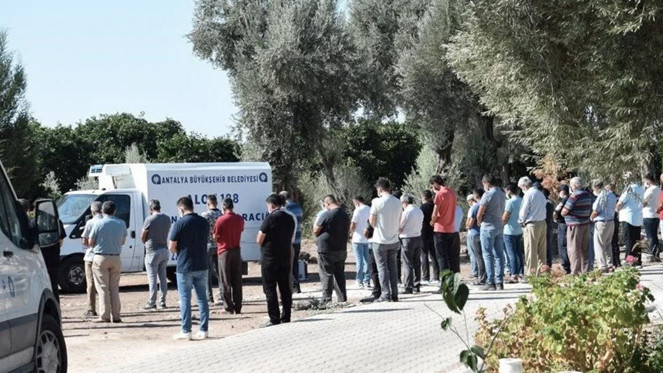 Üç bebeği annelerinden koronavirüs ayırdı: Hamileyken yakalandılar