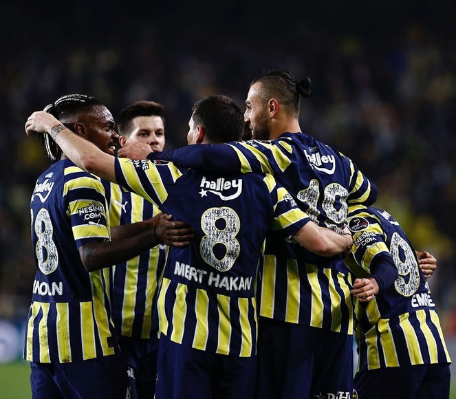 Antalyaspor Fenerbahçe Maçı Ne Zaman, Saat Kaçta, Şifresiz Hangi Kanalda?