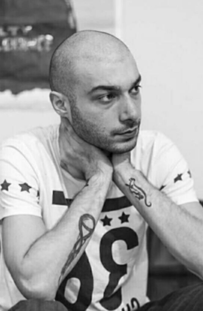 Rapçi 'Sansar Salvo' tutuklandı! Evinde uyuşturucu ve hassas terazi ele geçirildi... 10 suç kaydı var - Resim : 4