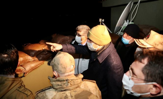 Soylu, yeni yıla kalekol üs bölgesindeki mehmetçikle girdi - Resim : 2