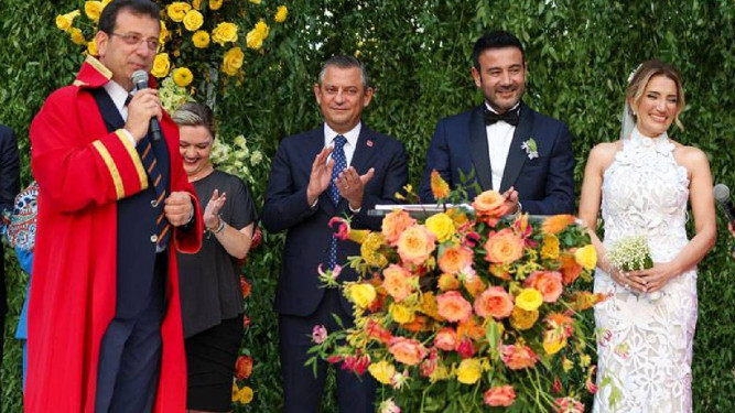 36 bin dolarlık damatlık olur mu? CHP'li Belediye başkanı bunu da yapmış - Resim : 2