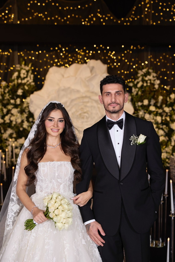 Düğünün en coşkulu anı! Samet Akaydın ve futbolcu arkadaşları 'Çayır biçiyom çayır' ile doyasıya eğlendi