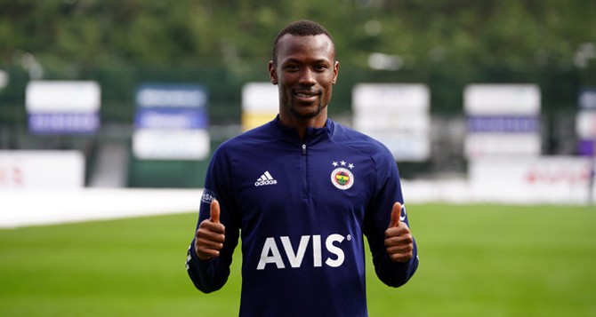 Nilperi Şahinkaya'ya mesaj atan Senegalli futbolcu kim? - Resim : 3