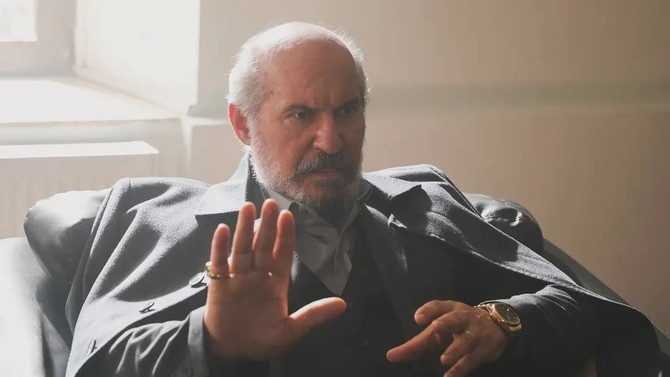 Bölüm başı maliyeti 23 milyon TL olan dev bütçeli Eşref Rüya dizisine Gönül Dağı’ndan sürpriz transfer!