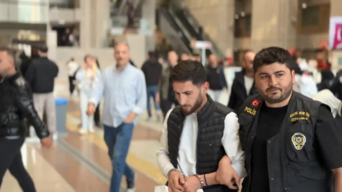 Esra Erol'un programındaki skandal olayda flaş gelişme! Yasak aşk yaşayan kayınvalide ile damat 'Nitelikli tehdit' suçundan tutuklandı - Resim : 2