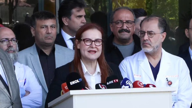 Sırrı Süreyya Önder'in beyin ölümü gerçekleşti mi? Doktorlarından yeni açıklama