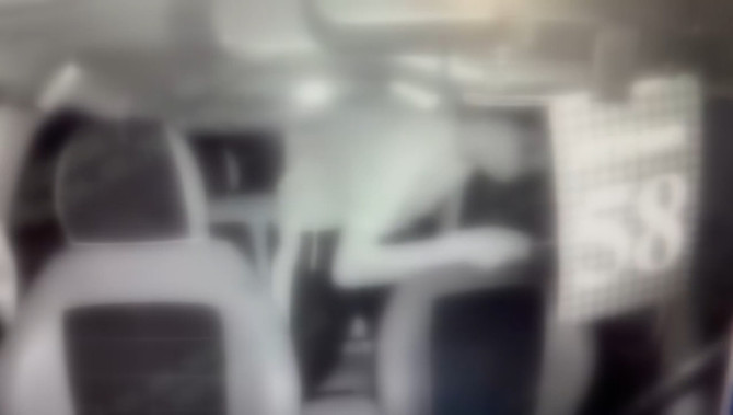 Beyoğlu’nda 16 yaşındaki çocuk, taksiciyi ensesinden bıçaklayıp gasbetmeye çalıştı! Cezaevini boyladı! O anlar kamerada - Resim : 4