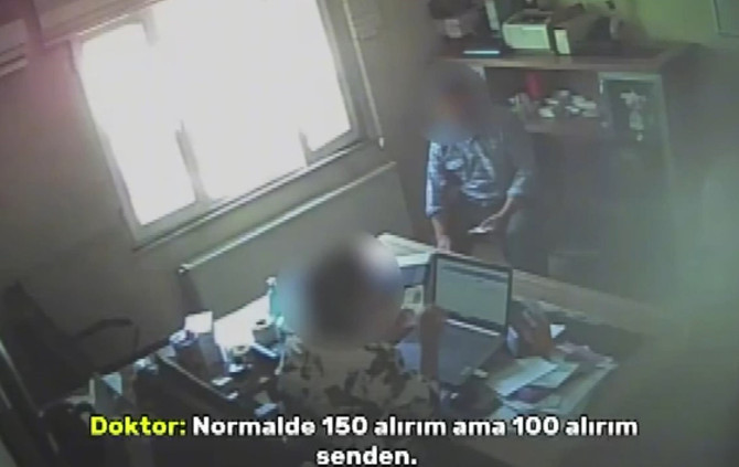 Gaziantep'te skandal görüntüler! Doktorun para karşılığı sahte rapor pazarlığı yaptığı anlar pes dedirtti - Resim : 2
