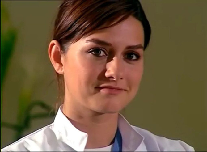 Yasemin Ergene'den ayrılan İzzet Özilhan gecelerde görüntülendi