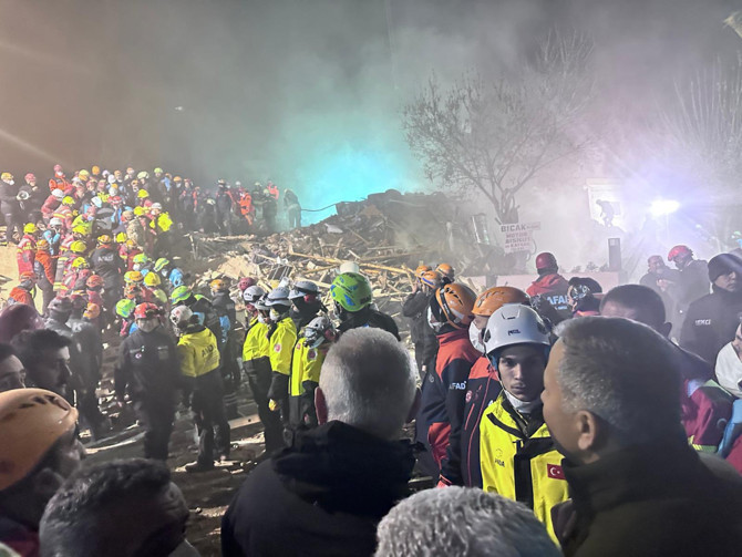 Konya'da çöken binayla ilgili yeni gelişme! 4 kişi gözaltına alındı