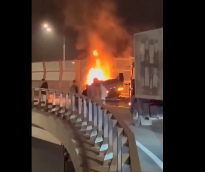 Moskova'da kaza yapan lüks otomobil cayır cayır yandı! Ölen sürücünün kripto milyarderi Aleksey Dolgikh olduğu ortaya çıktı