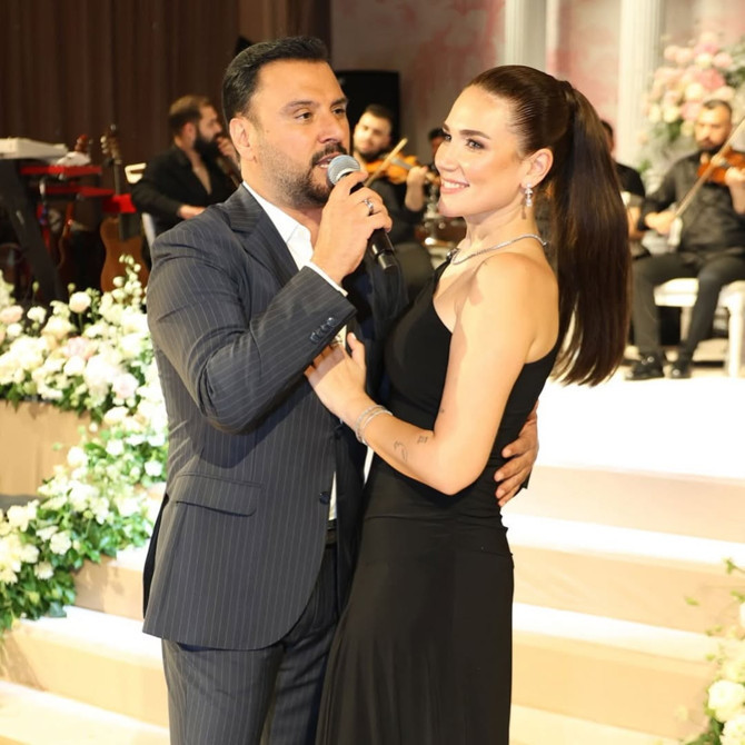 Alişan, Buse Varol'un toynağa benzetilen ayakkabılarının fiyatını duyunca bakın ne tepki verdi - Resim : 2