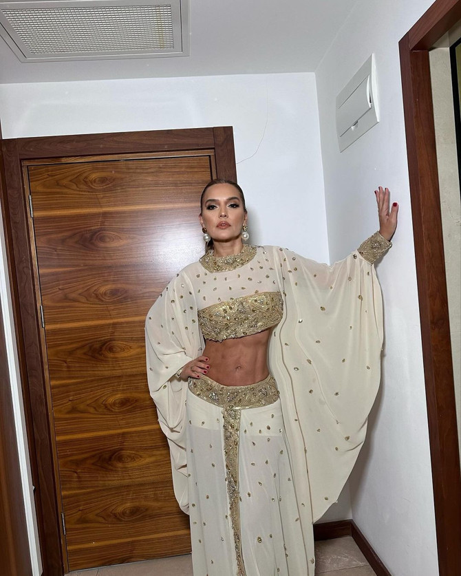 Demet Akalın'ın sözleri Hadise'ye gönderme olarak yorumlandı