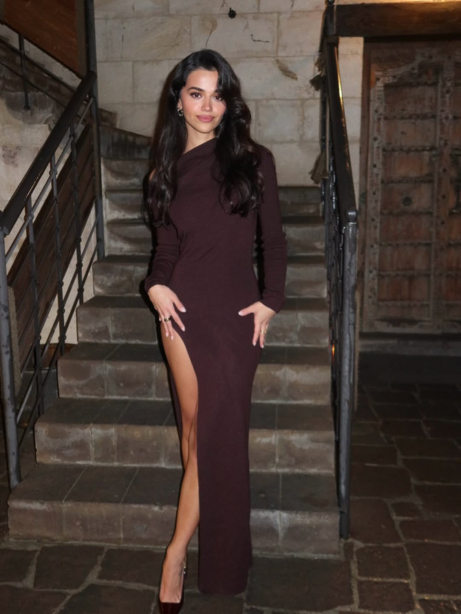 Kerem Bürsin, eski sevgilisinin arkadaşıyla aşk yaşıyor! Selin Yağcıoğlu'na romantik doğum günü mesajı