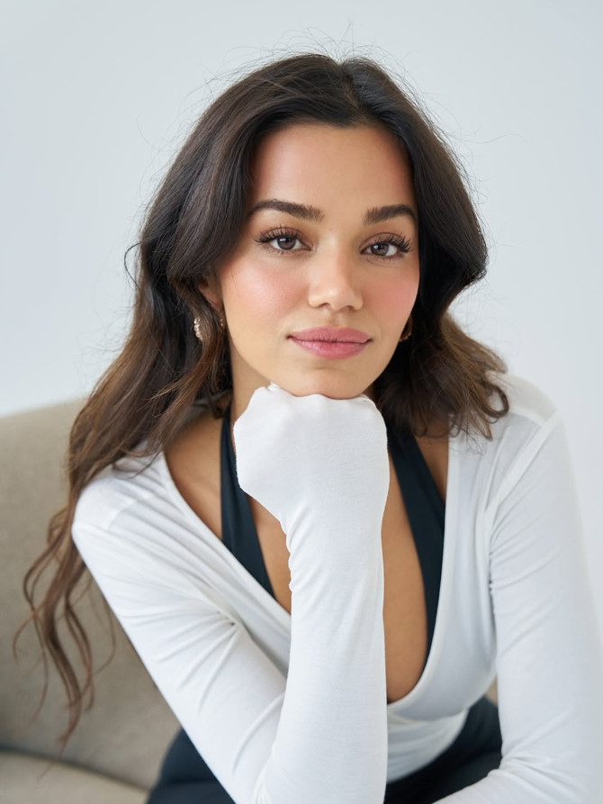 Kerem Bürsin, eski sevgilisinin arkadaşıyla aşk yaşıyor! Selin Yağcıoğlu'na romantik doğum günü mesajı - Resim : 3