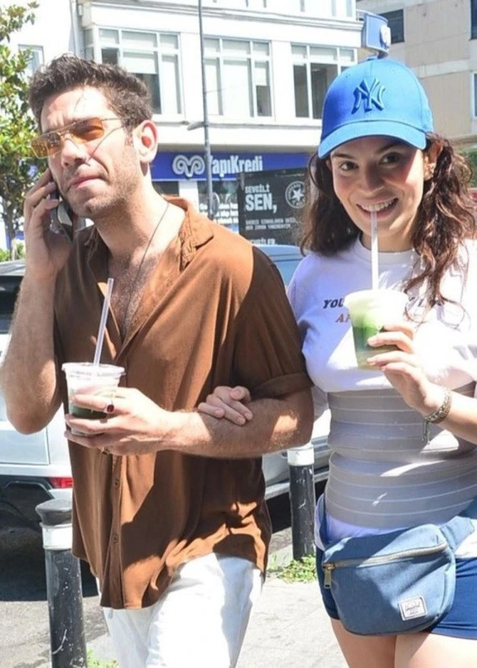Aslı Bekiroğlu yeni aşka yelken açtı! Ünlü rapçiyle Bebek'te görüntülendi - Resim : 2