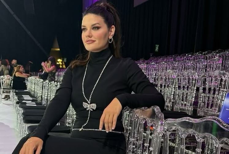 Oylum Talu kimdir, nereli, kaç yaşında? Evli mi? Çocuğu var mı? - Resim : 2
