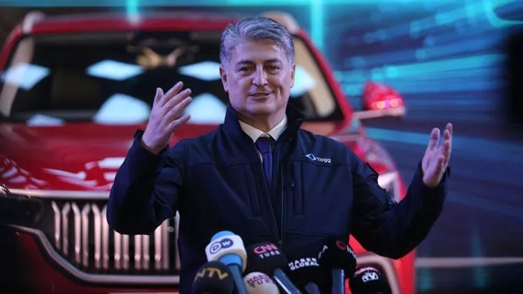 Togg'da olay yaratan yenilik! CEO Gürcan Karakaş duyurdu: Cihaz ve batarya pasaportu özelliği devreye girecek!