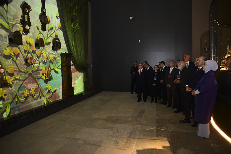 Topkapı Sarayı'nın dünyaca ünlü saat koleksiyonları gün yüzüne çıkıyor: Ziyaretçilerle buluşacak - Resim : 5