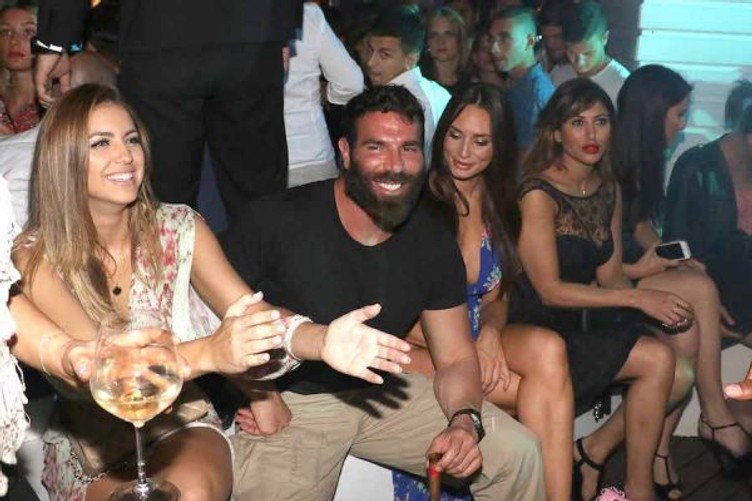 dan_bilzerian_club_models