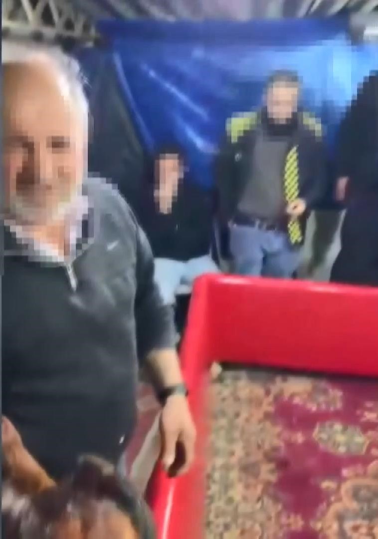 Horozculara suçüstü! Metruk binada horoz dövüşü yaptıranlar yandı