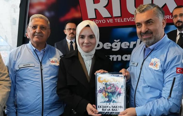 Yeni Türk Telekom Genel Müdürü Ebubekir Şahin kimdir nereli ve eşi kim? - Resim : 2