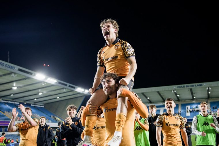 Premier Lig'e yükselen Hull City, kasasını doldurdu - Fotoğraf: 7