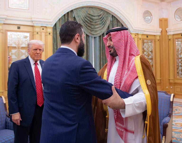 Donald Trump Şara'yı öve öve bitiremedi: Çok güçlü bir savaşçı!