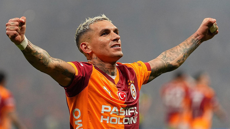 Samsunspor-Galatasaray maçının 11'leri - Fotoğraf: 10
