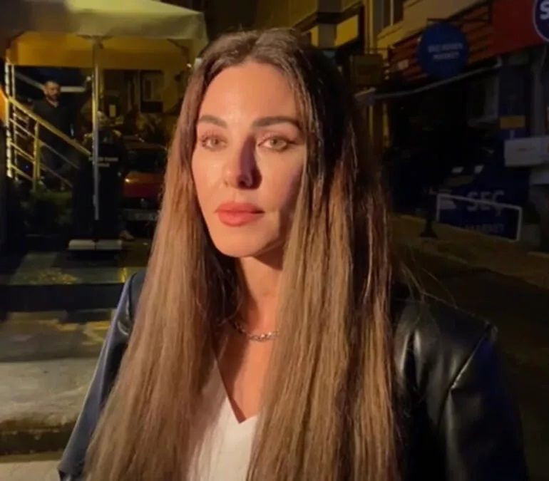 Kızlarıyla birlikte uyuşturucu partilerine katıldı iddiasına Defne Samyeli'den açıklama - Fotoğraf: 4