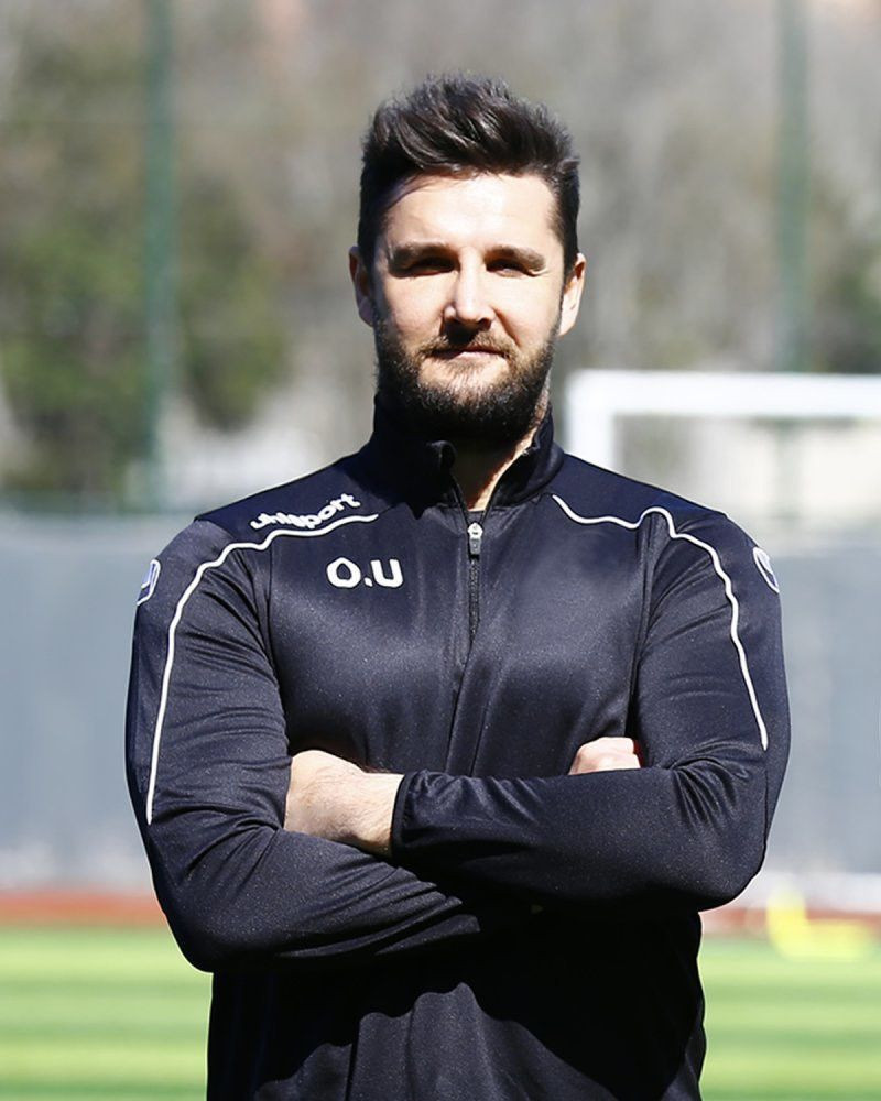 Galatasaraylı Müslüman futbolcunun istavroz çıkarması - Fotoğraf: 10