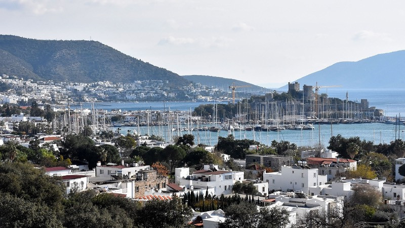 Tatilciler isyanda! Bodrum'da lahmacun fiyatlarına dev rakip!