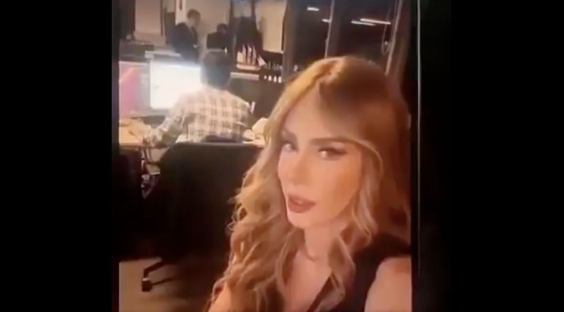 Ela Rümeysa Cebeci'nin Cem Yılmaz'a gönderdiği uyuşturucu videosu ortaya çıktı! Yılmaz'dan cevap geldi: Ben o işleri 1998’de bıraktım! - Fotoğraf: 3