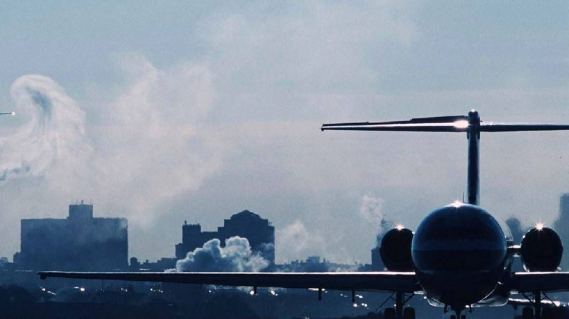 Görüş sıfır noktasında! Yoğun sis uçak seferlerini durdurdu: O 3 ilde uçuşlar iptal - Fotoğraf: 1