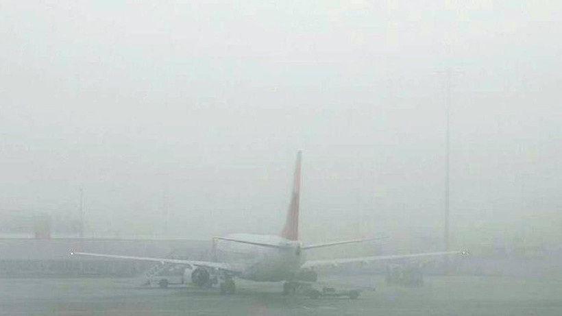 Görüş sıfır noktasında! Yoğun sis uçak seferlerini durdurdu: O 3 ilde uçuşlar iptal - Fotoğraf: 3