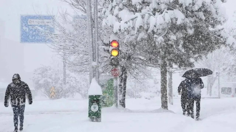 Etraf beyaza bürünecek! Lapa lapa kar 8 ili etkisi altına alacak! İşte yağış beklenen o iller... - Fotoğraf: 3