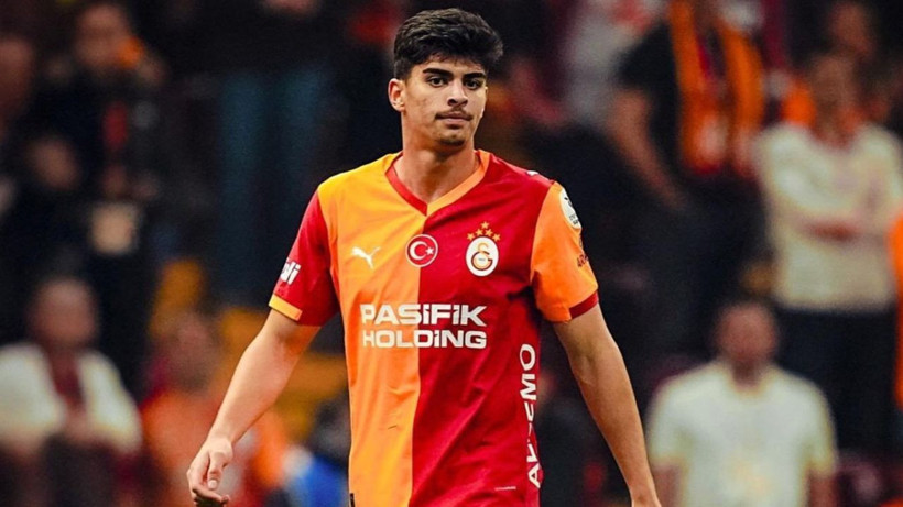 Galatasaray'ın Monaco maçı ilk 11'i belli oldu! Okan Buruk tarihi maçta tercihini yaptı: "Fedakarlık yapacaksan, o maç bu maç!" - Fotoğraf: 7