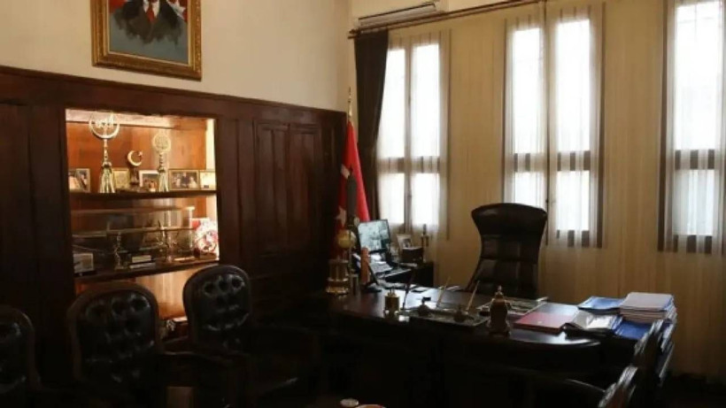 Belediye Başkanının odasına cihazı koymuşlardı: Yakalanan isim şaşırdı: "Kendimi nasıl yakalattım" - Fotoğraf: 3