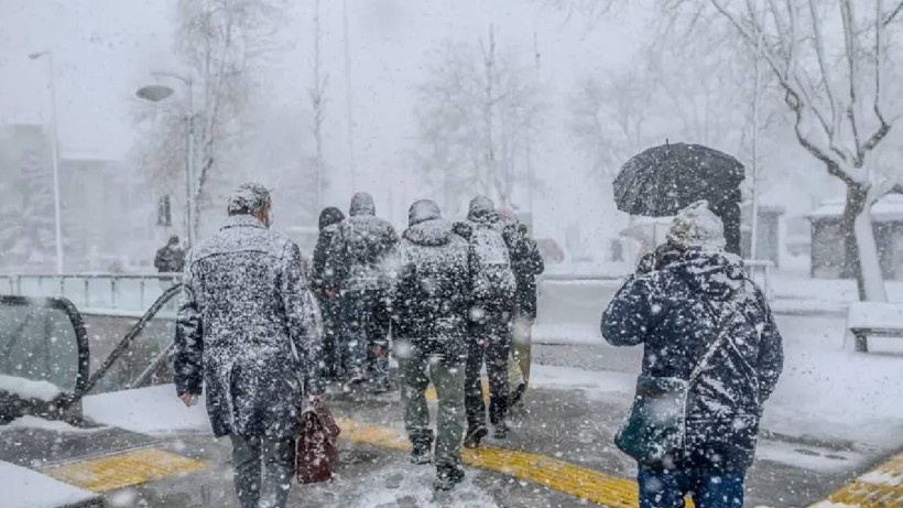 Her yer bembeyaz mı olacak? Meteoroloji açıkladı: İstanbul’a yılbaşında kar geliyor mu? - Fotoğraf: 4