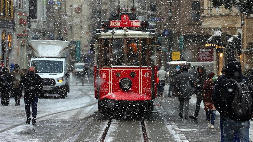 İstanbullular dikkat! Lapa lapa kar geliyor: İşte İstanbul'da kar yağışının beklendiği tarih - Fotoğraf: 2