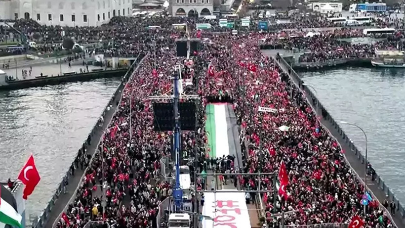 Trabzonspor Filistin pankartıyla sahaya çıktı - Fotoğraf: 3