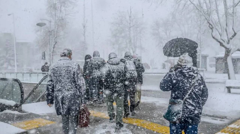 Lapa lapa yağacak! İstanbul’a kar geliyor: Uzman isim tarih vererek uyardı - Fotoğraf: 4